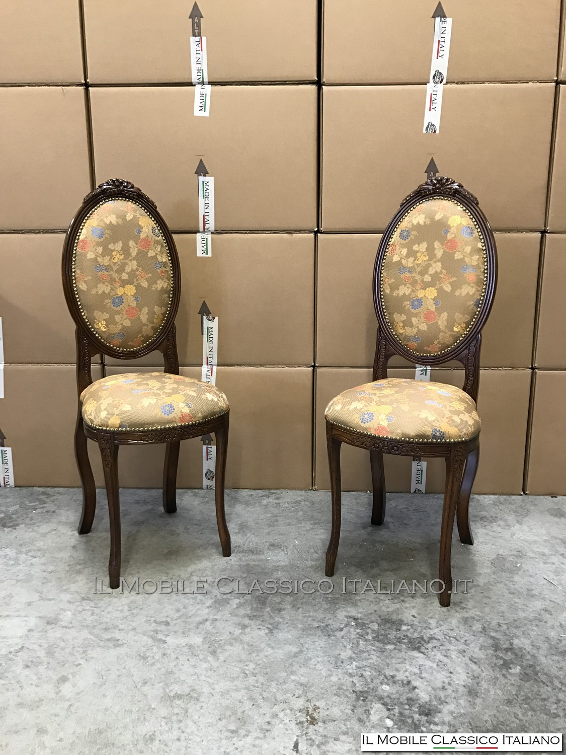 Sedia classica legno imbottita personalizzata